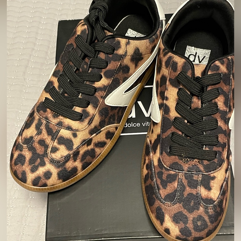dolce vita leopard sneakers 9